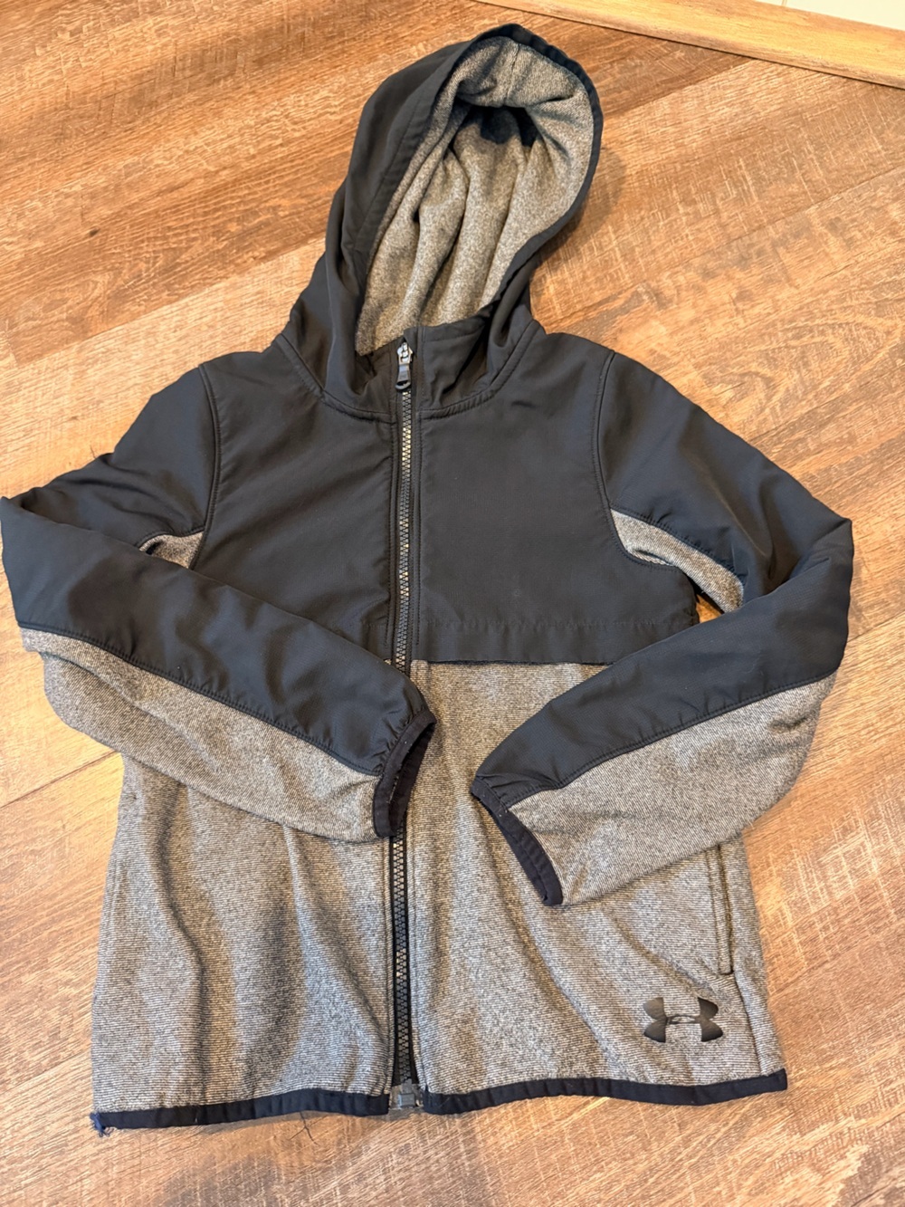 Under Armour ColdGear Youth Small Gray Black Full Zip Hooded Jacket YSM